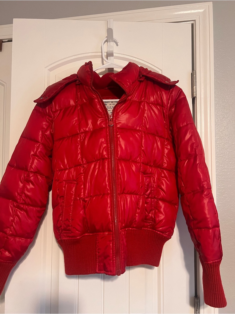 Red Quilted Puffer Jacket - Women's Lightweight Warmth - Picture 2 of 11